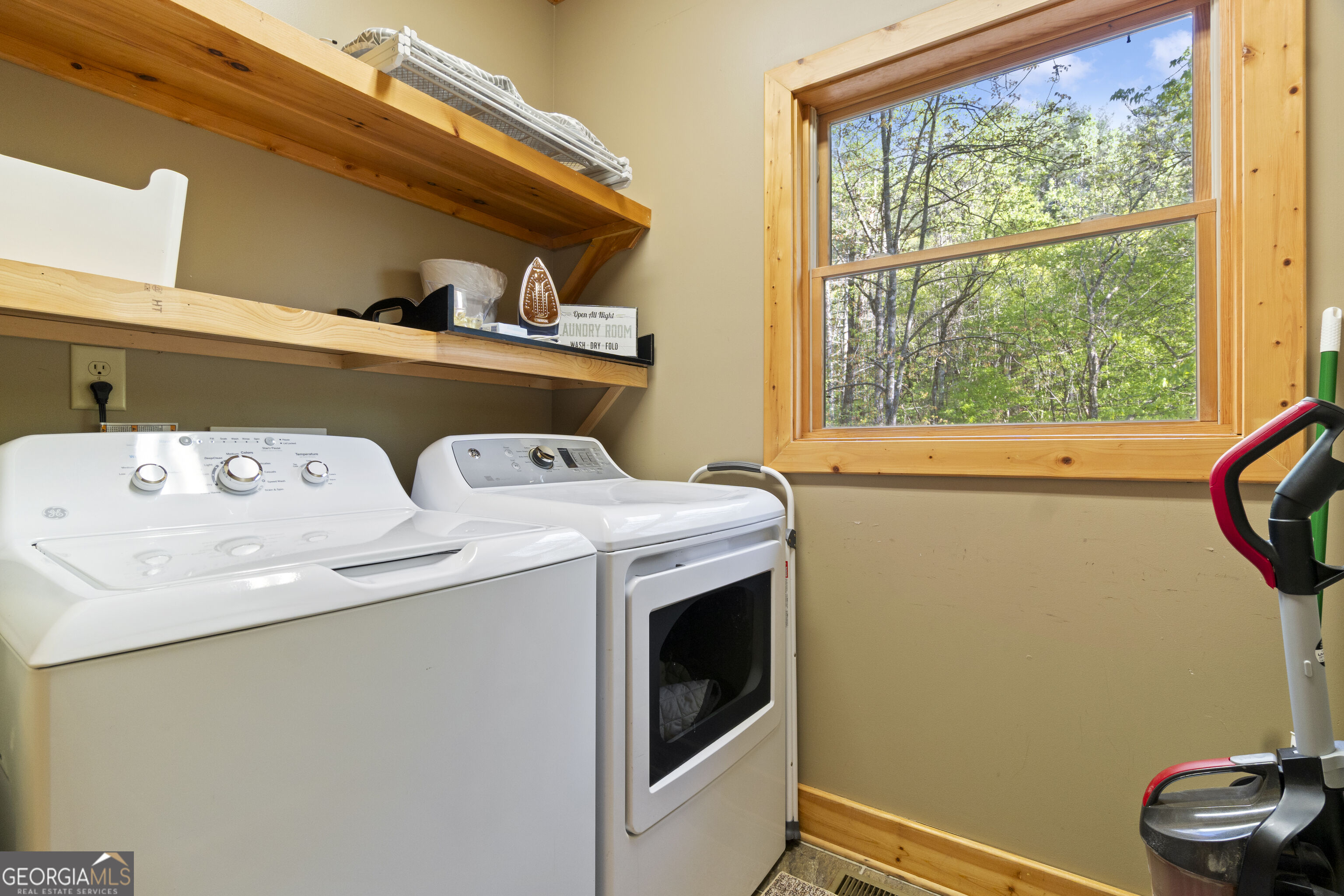 116 Fussen Strasse Helen GA 30545
