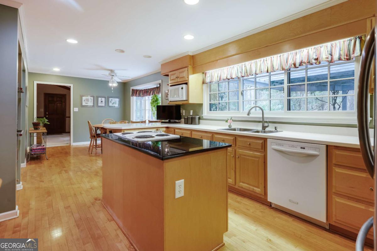1611 Crystal Hills Drive Athens GA 30606