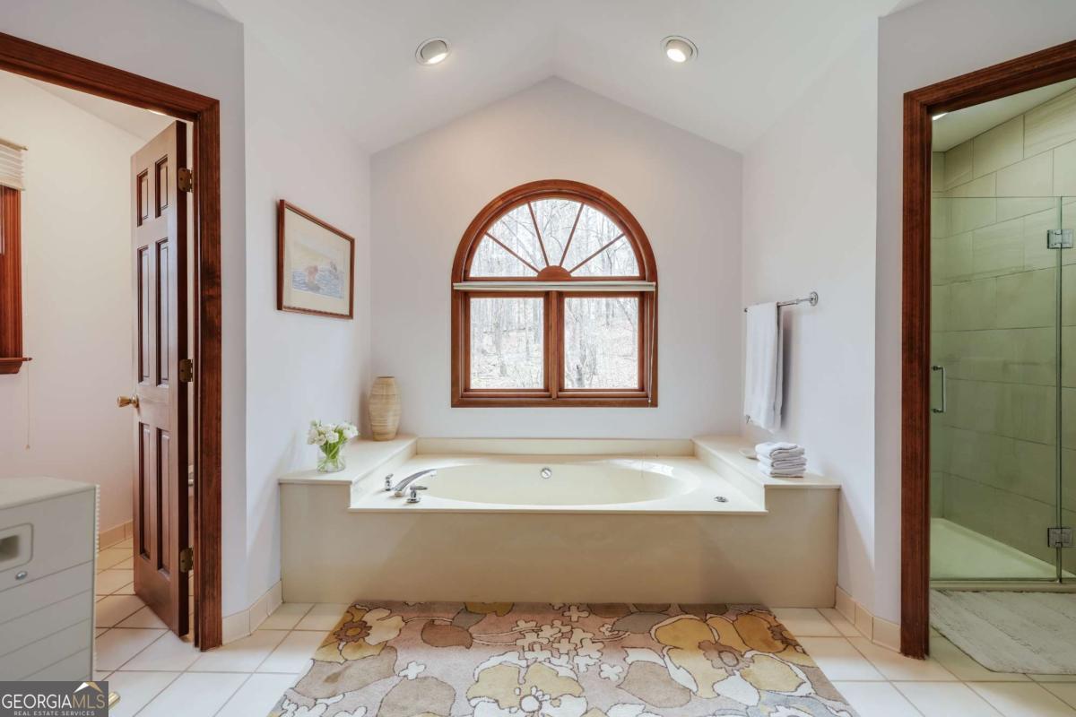 1611 Crystal Hills Drive Athens GA 30606