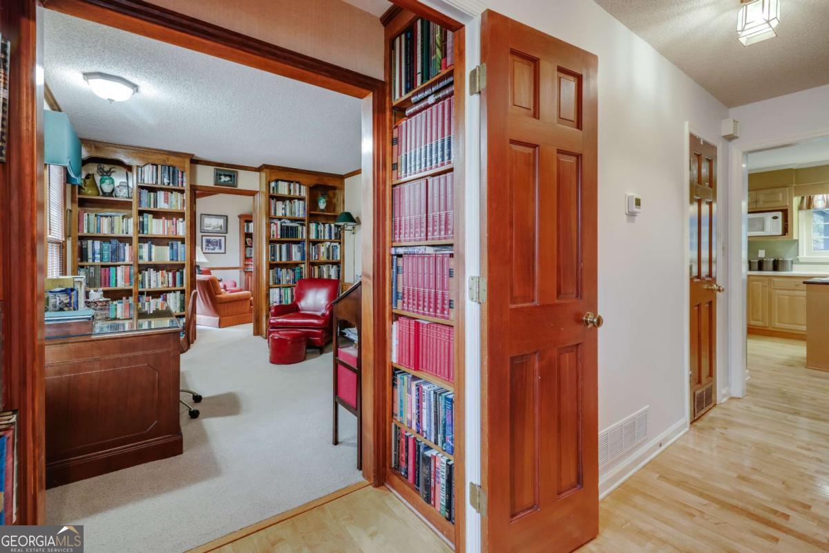 1611 Crystal Hills Drive Athens GA 30606