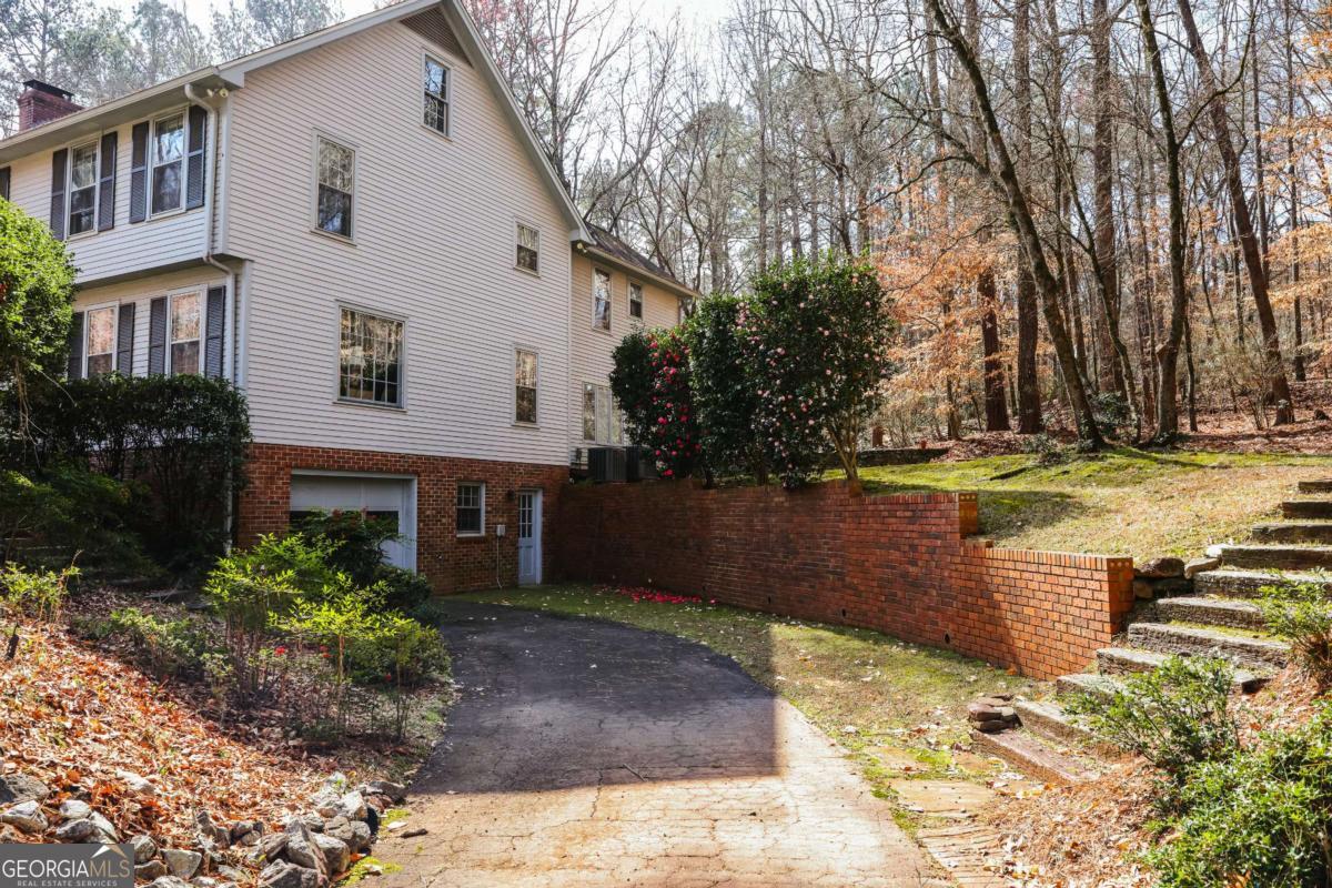 1611 Crystal Hills Drive Athens GA 30606