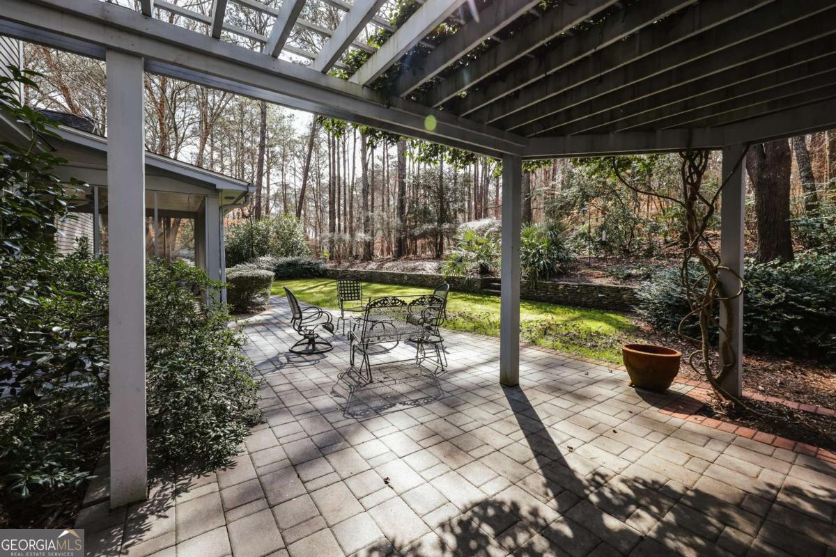 1611 Crystal Hills Drive Athens GA 30606