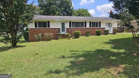 155 Lake Avenue Ringgold GA 30736
