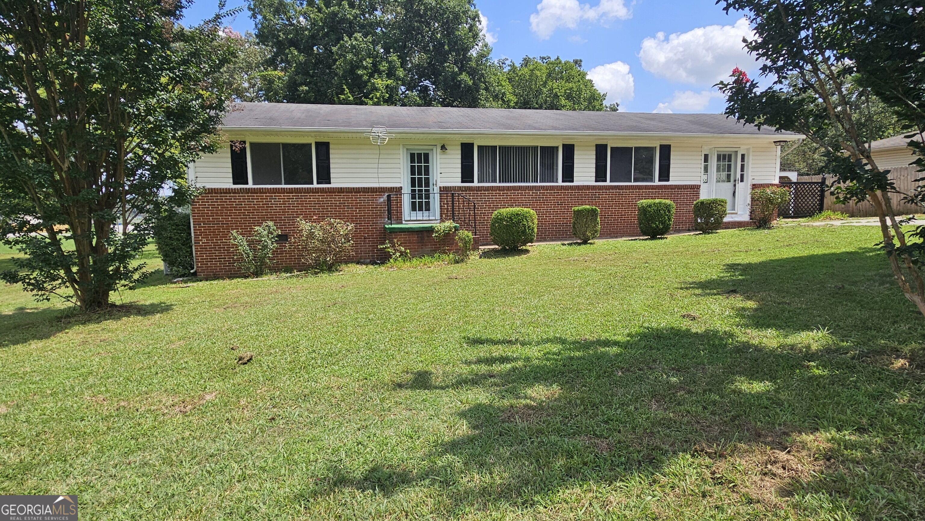 155 Lake Avenue Ringgold GA 30736