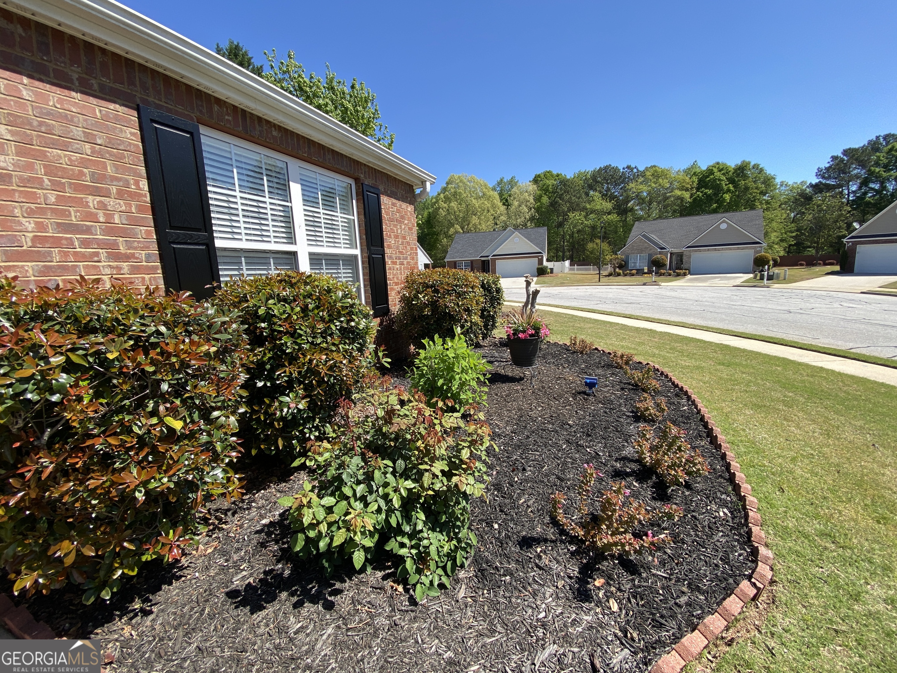 967 Village View Circle Loganville GA 30052