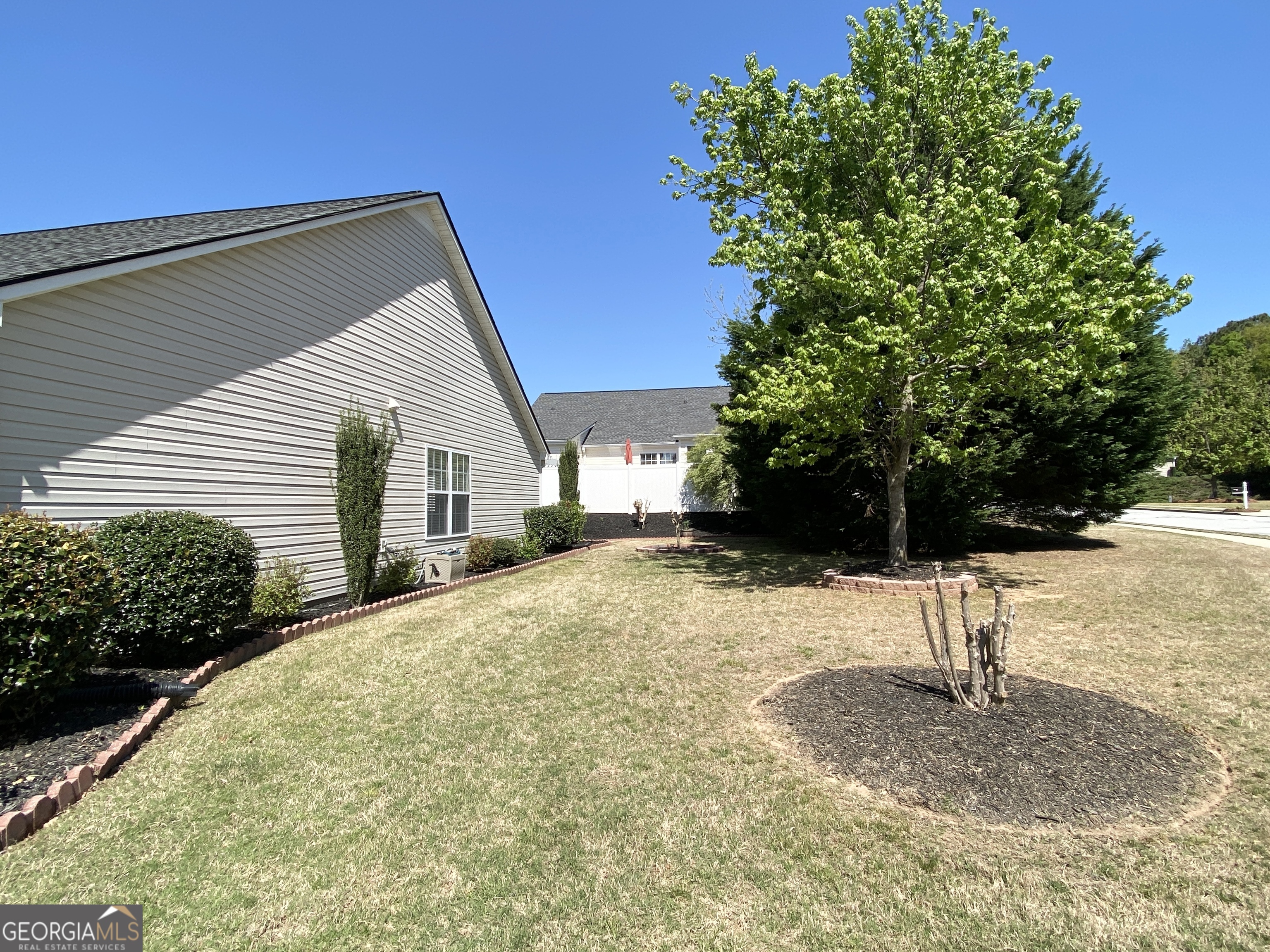 967 Village View Circle Loganville GA 30052