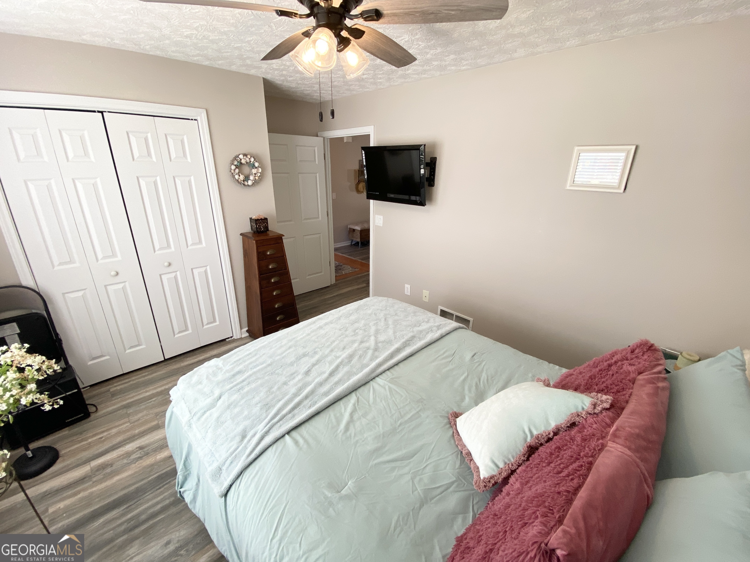967 Village View Circle Loganville GA 30052
