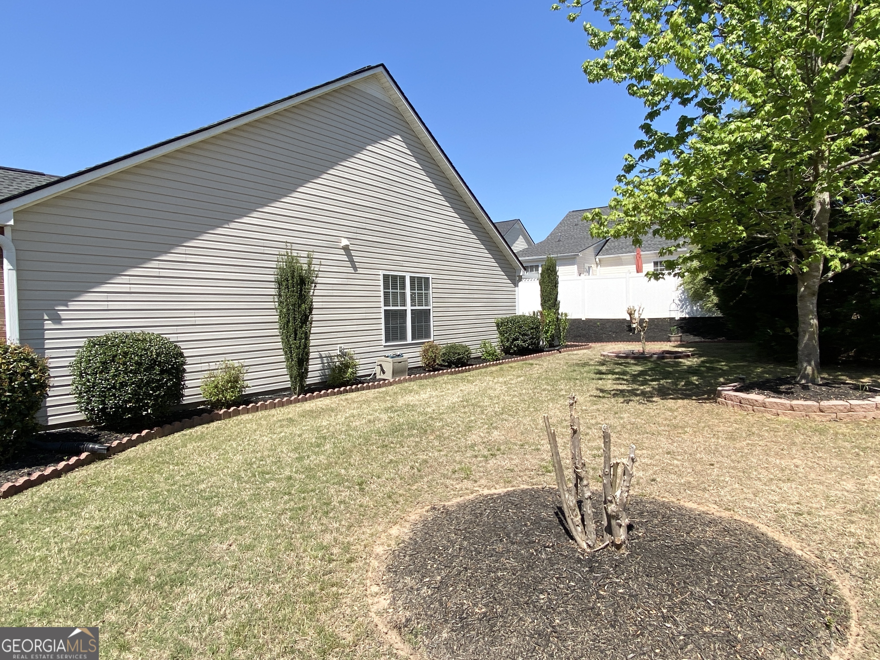 967 Village View Circle Loganville GA 30052