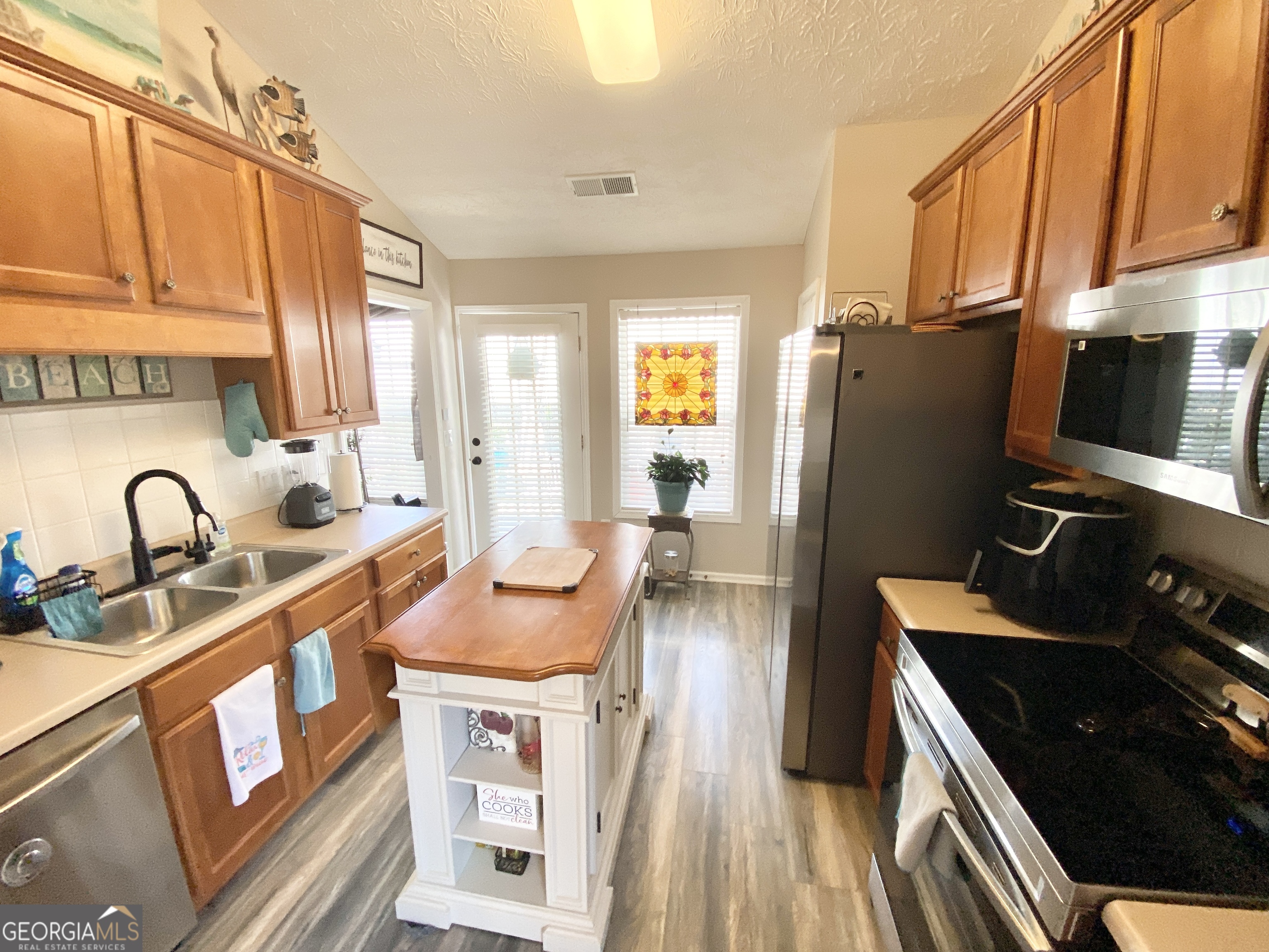 967 Village View Circle Loganville GA 30052