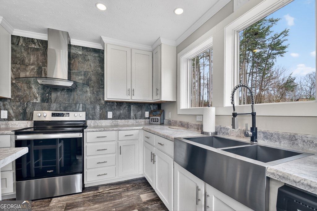 190 Burgess Road Ellijay GA 30540