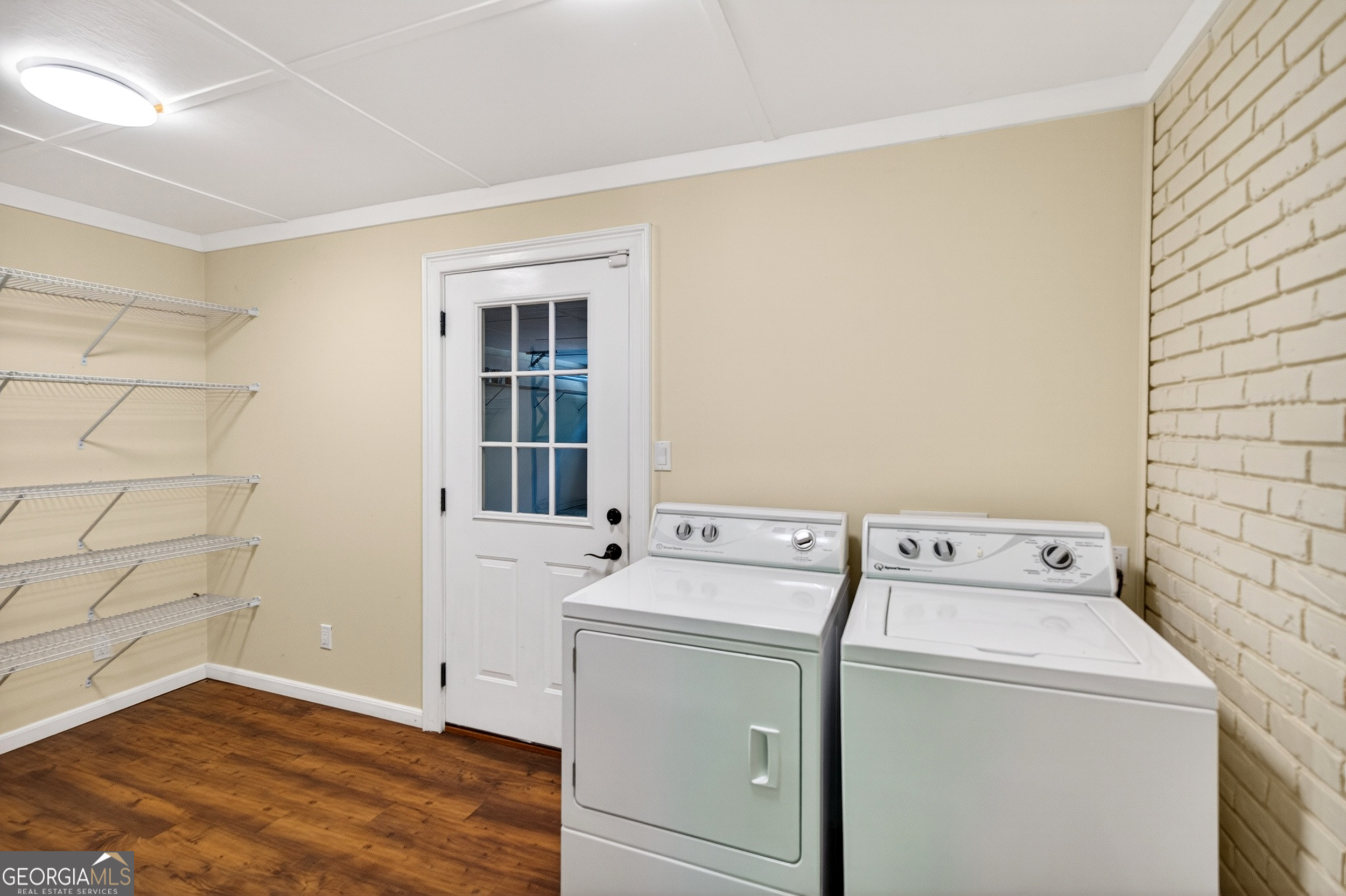 2070 Clay Drive NE Sandy Springs GA 30350