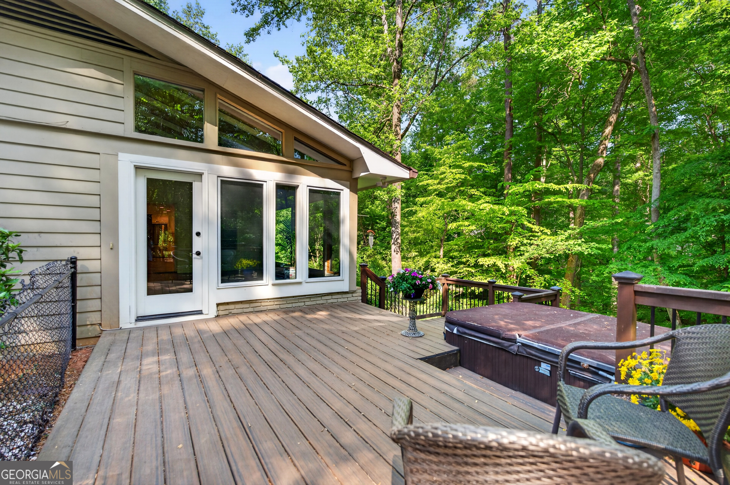 2070 Clay Drive NE Sandy Springs GA 30350