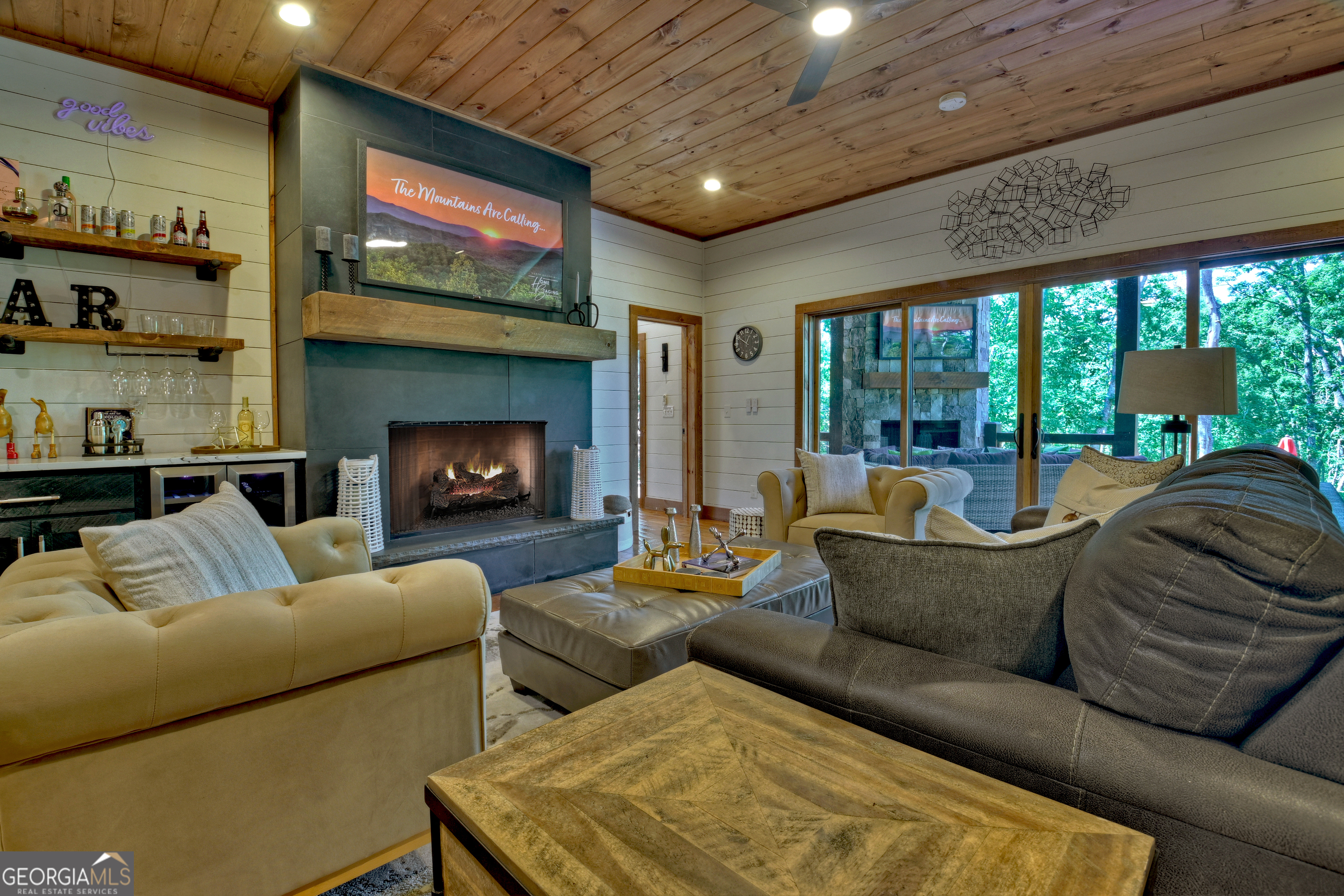 590 Deer Crest Road Blue Ridge GA 30513
