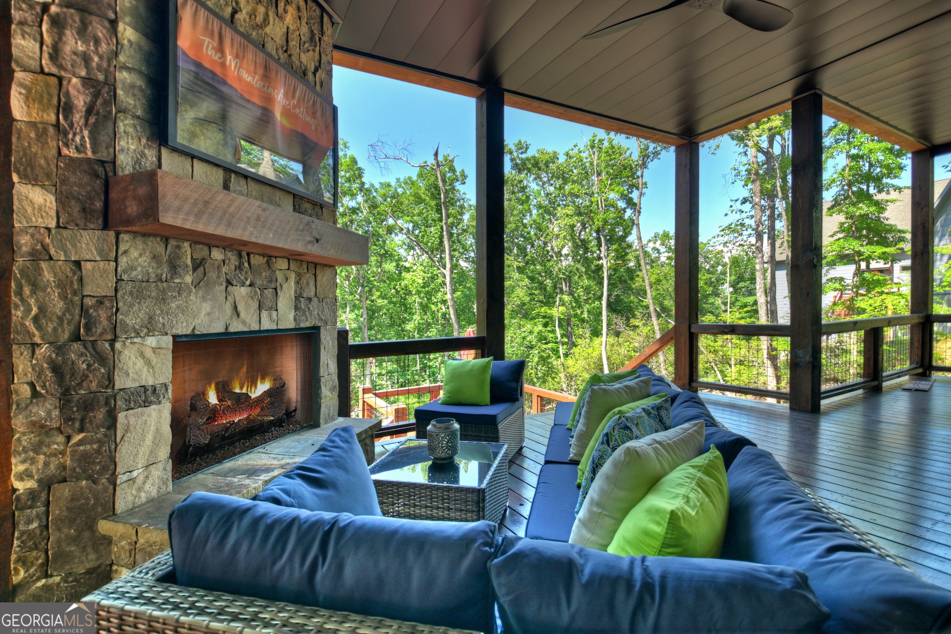 590 Deer Crest Road Blue Ridge GA 30513