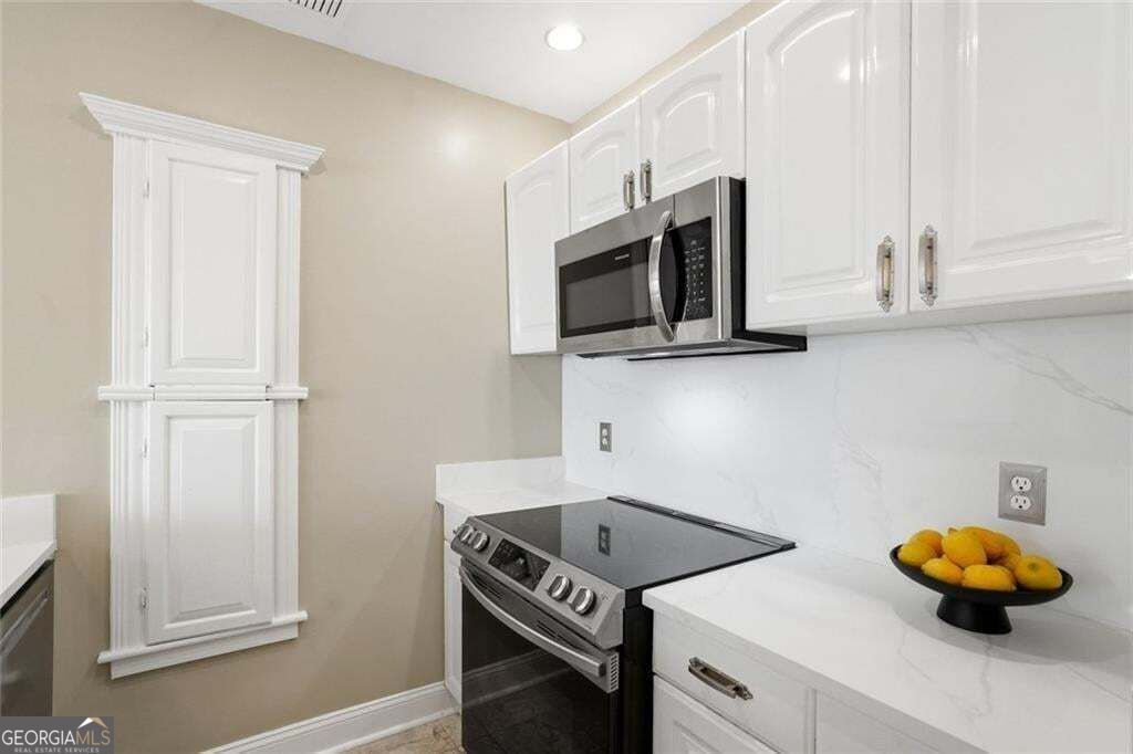 3481 Lakeside Drive Atlanta GA 30326