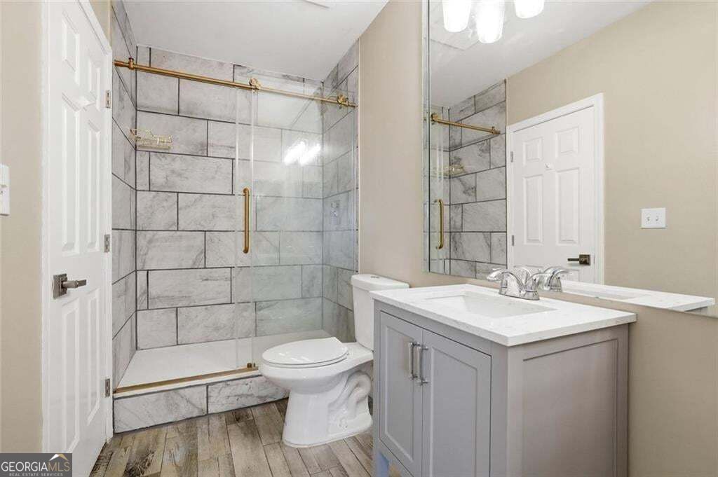 3481 Lakeside Drive Atlanta GA 30326
