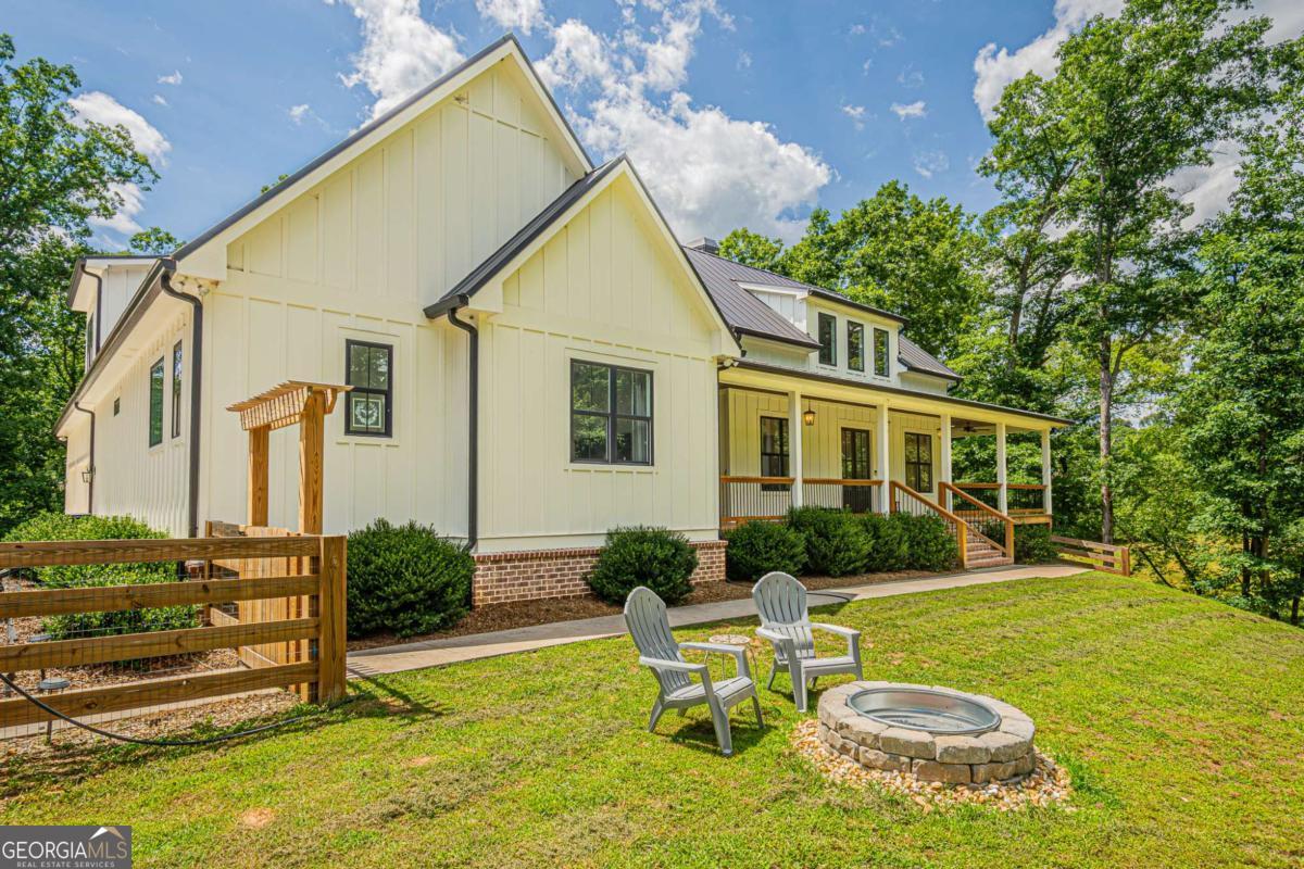 2051 Clay Creek Falls Road Dahlonega GA 30533