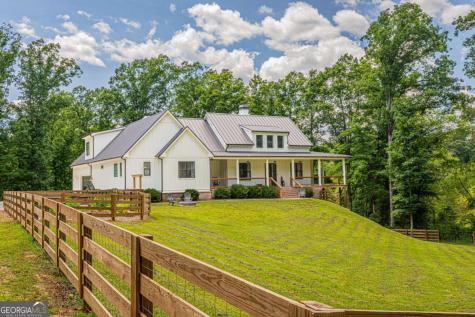 2051 Clay Creek Falls Road Dahlonega GA 30533