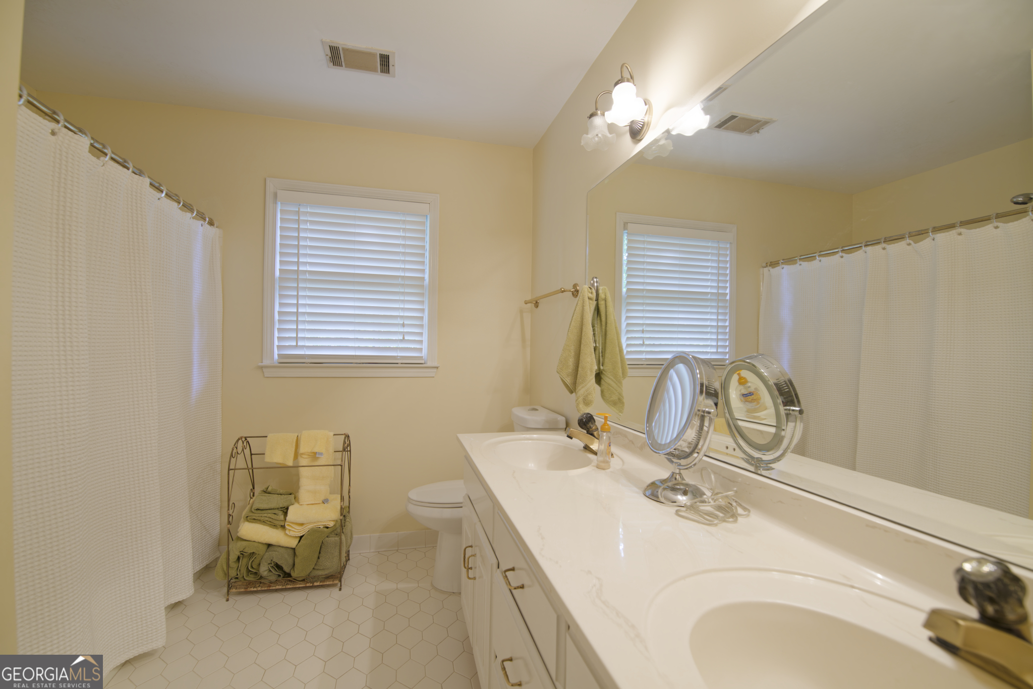555 Spindlewick Drive Atlanta GA 30350