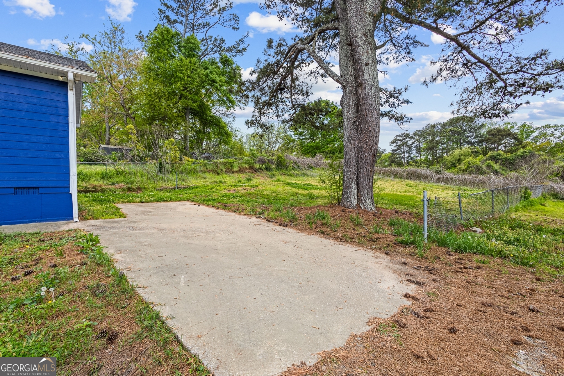 660 Cedar Avenue NW Atlanta GA 30318