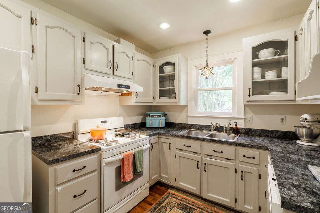1686 S Milledge Avenue Athens GA 30606