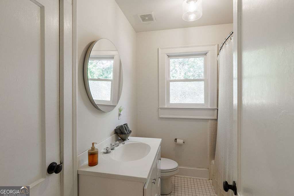 1686 S Milledge Avenue Athens GA 30606