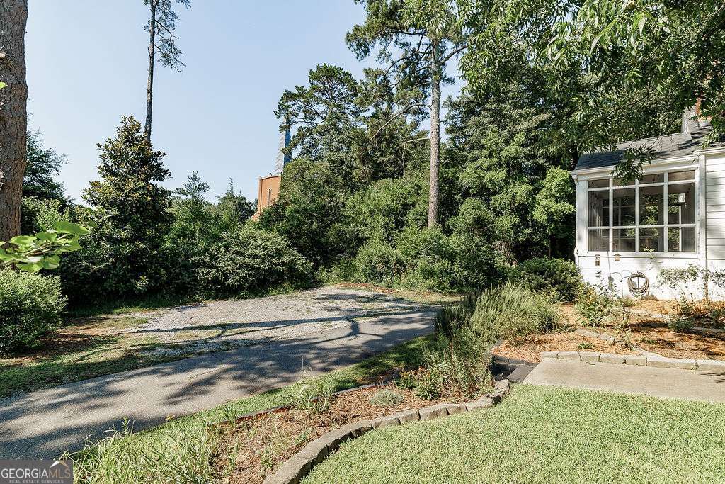 1686 S Milledge Avenue Athens GA 30606