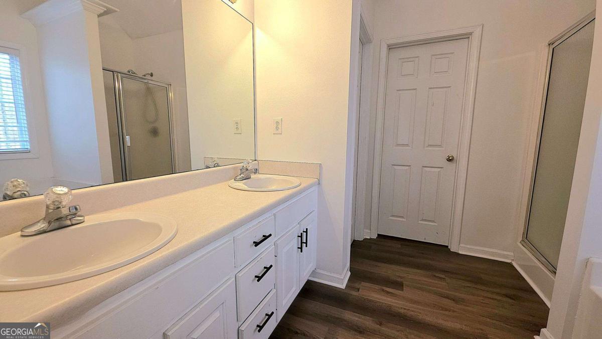 1048 Falls Brooke Drive Conyers GA 30094
