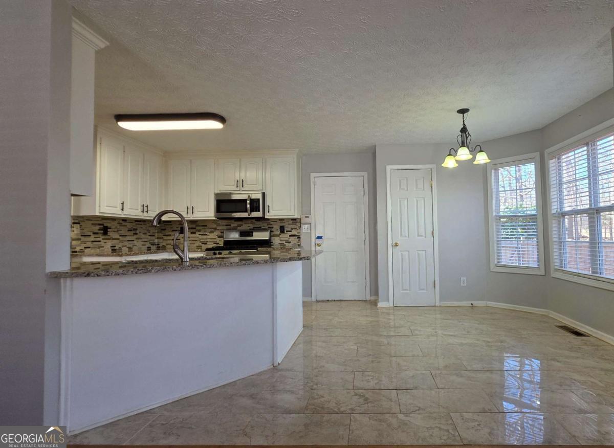 1048 Falls Brooke Drive Conyers GA 30094