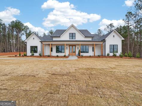 2020 Clearwater Drive White Plains GA 30678