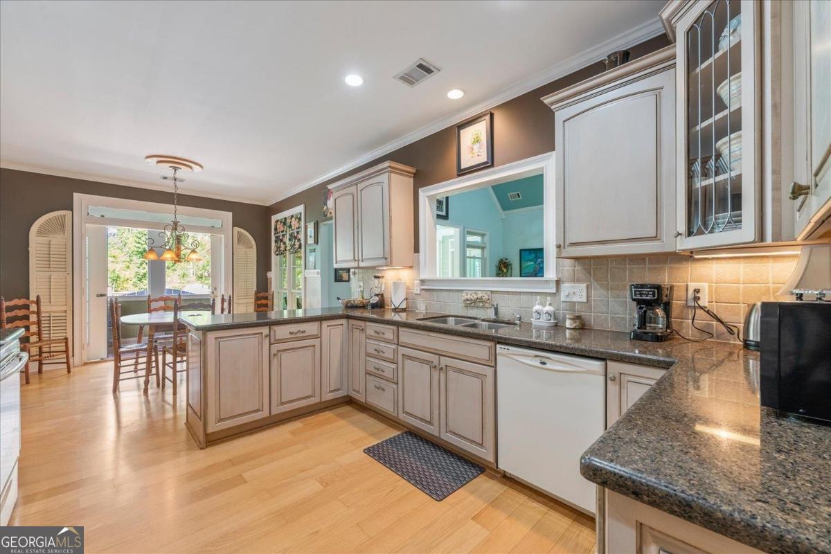 1731 Indian Woods Drive Greensboro GA 30642