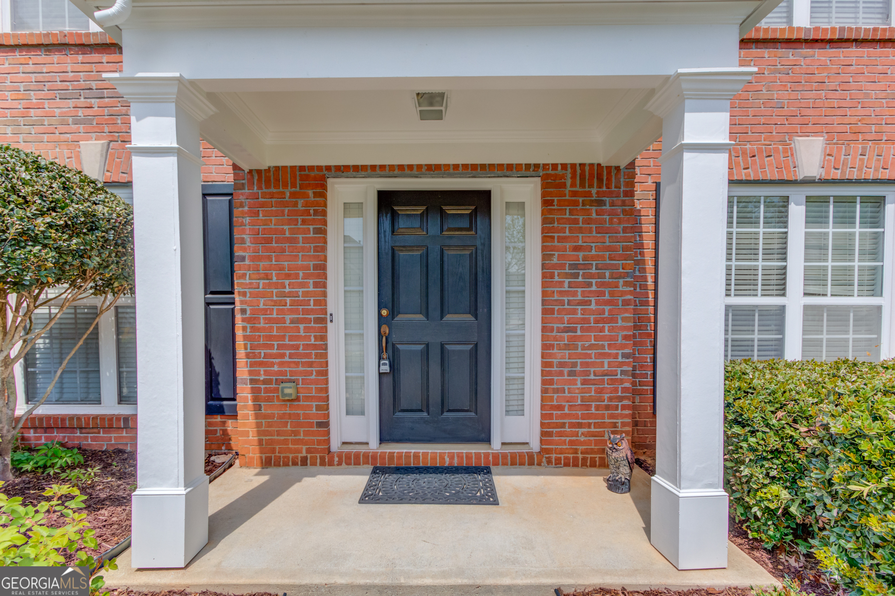 1840 Embassy Walk Lane Lilburn GA 30047