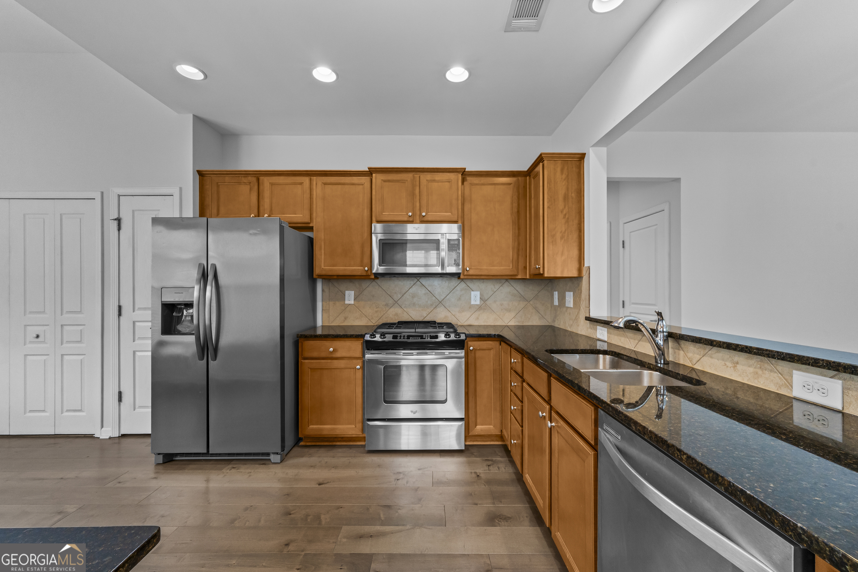 6233 Greenstone Circle Hoschton GA 30548