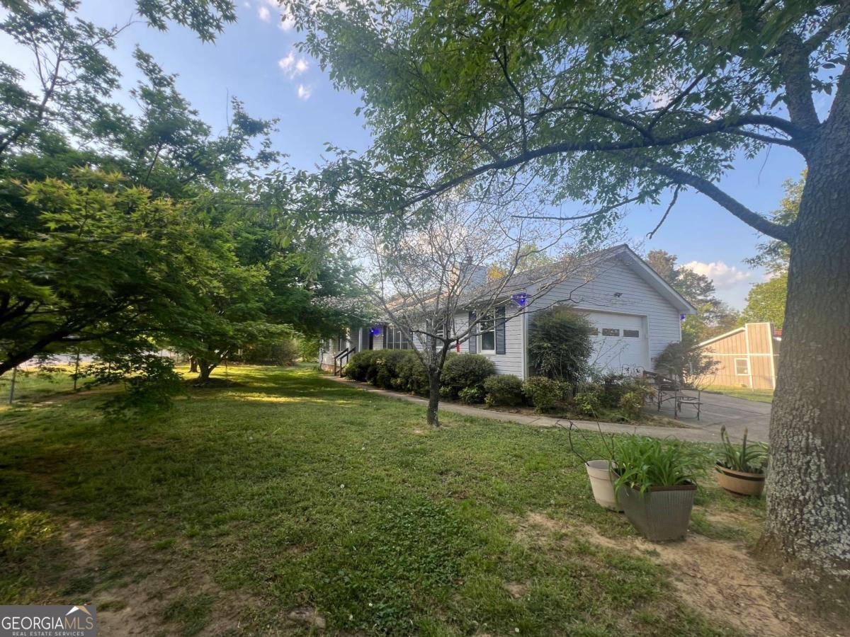 152 Wellington Drive Hull GA 30646