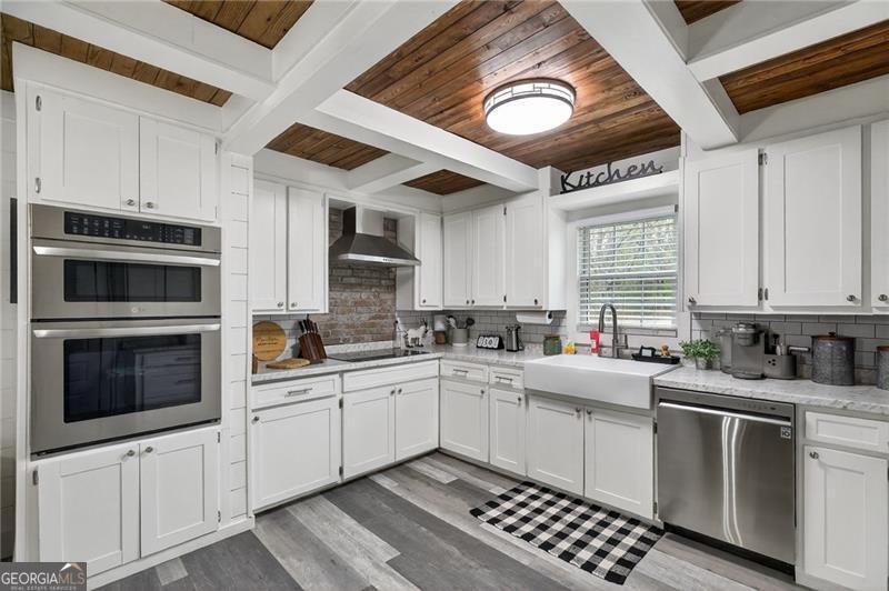 3590 Roosterville Road Roopville GA 30170