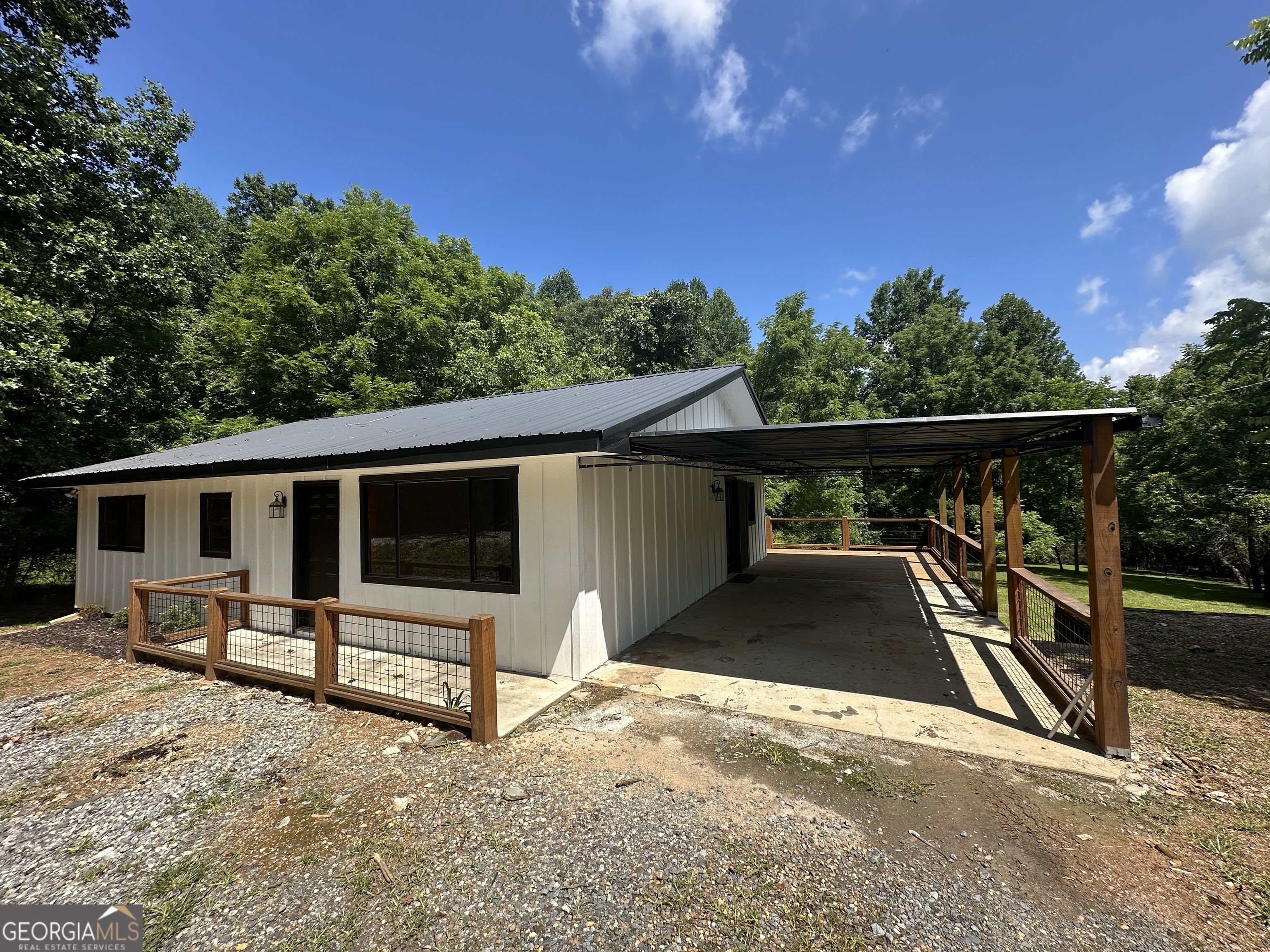 157 Old Loving Road Mineral Bluff GA 30559