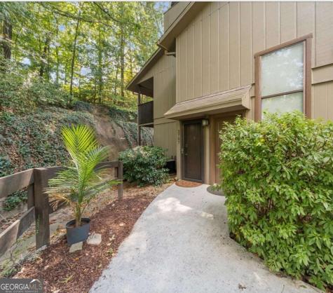 2707 Cumberland Court SE Smyrna GA 30080