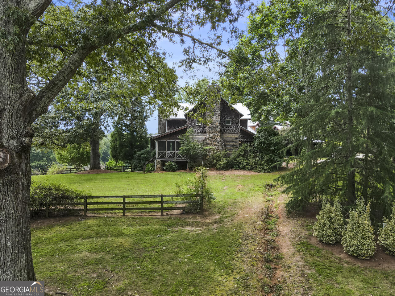 681 Duck Thurmond Road Dawsonville GA 30534