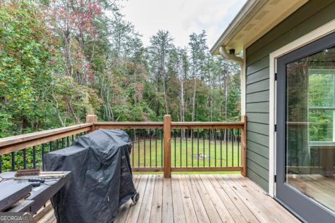 7450 Hooper Cove Road Young Harris GA 30582