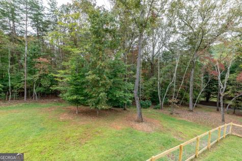 7450 Hooper Cove Road Young Harris GA 30582
