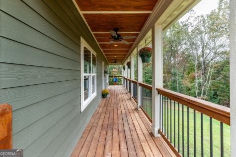 7450 Hooper Cove Road Young Harris GA 30582