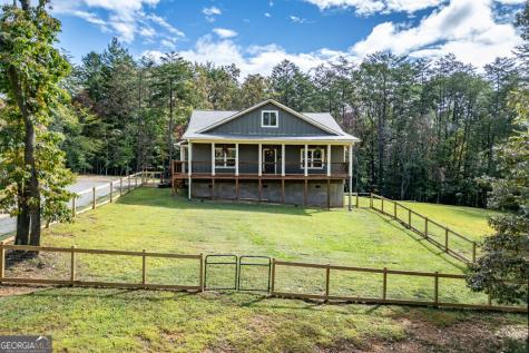 7450 Hooper Cove Road Young Harris GA 30582