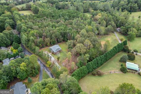 7450 Hooper Cove Road Young Harris GA 30582