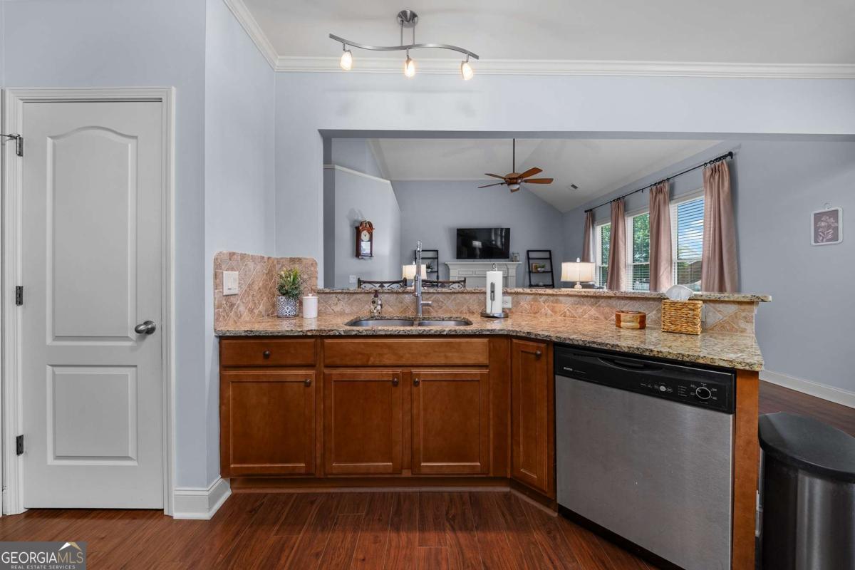731 Midway Avenue Canton GA 30114