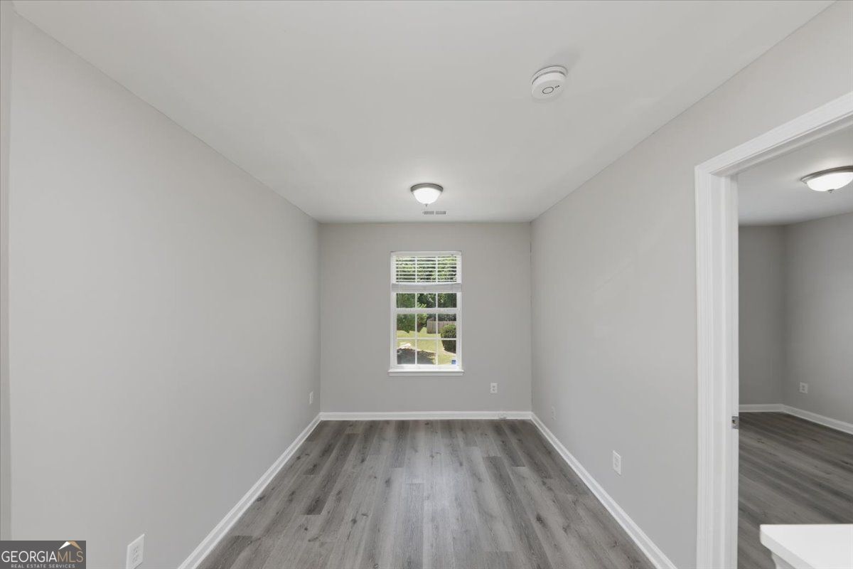 5447 Bighorn Pass Atlanta GA 30349