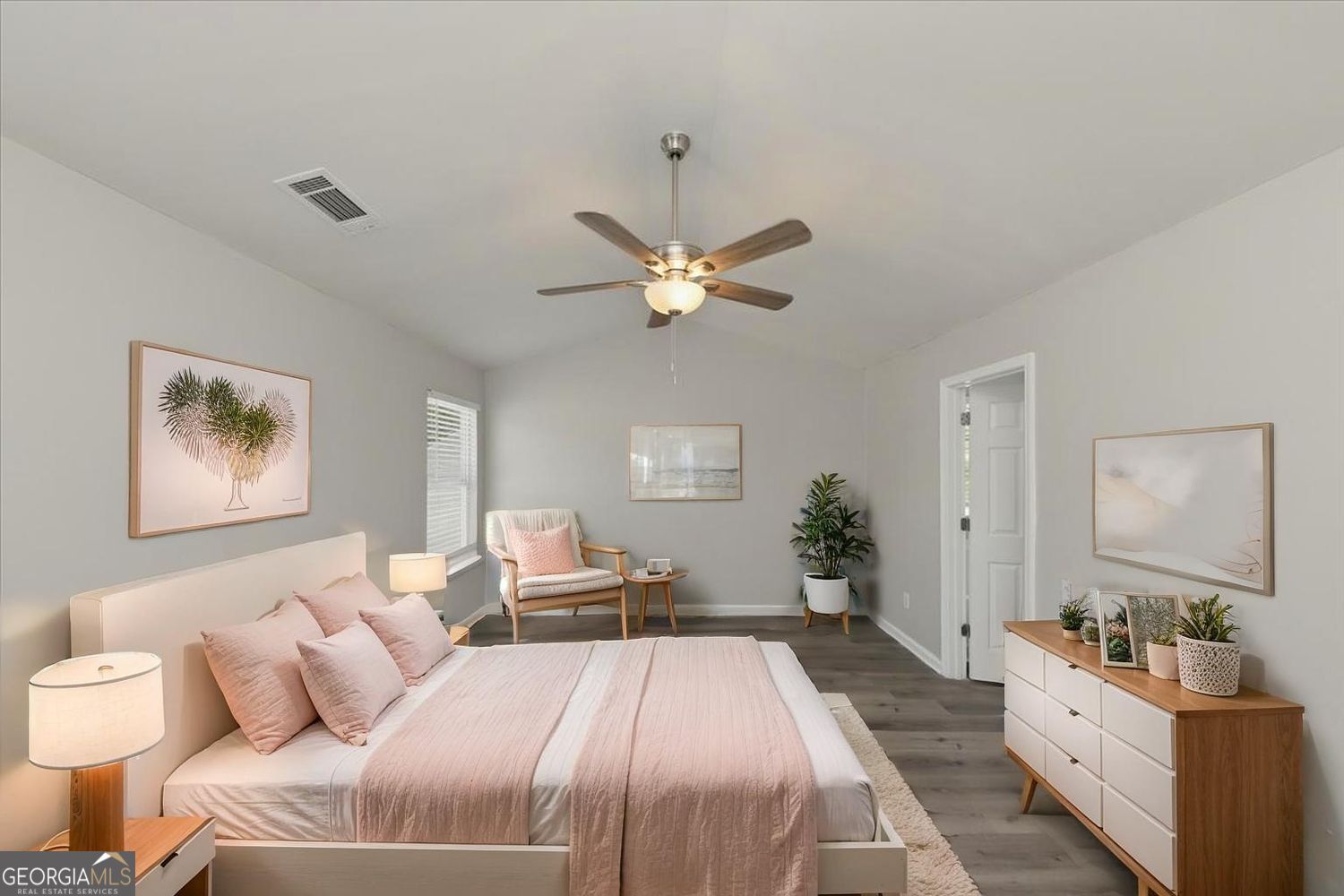 5447 Bighorn Pass Atlanta GA 30349
