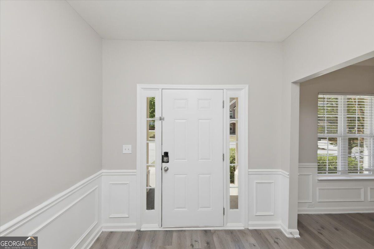 5447 Bighorn Pass Atlanta GA 30349