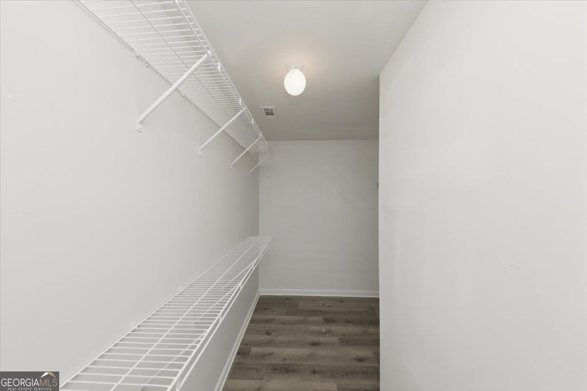 5447 Bighorn Pass Atlanta GA 30349