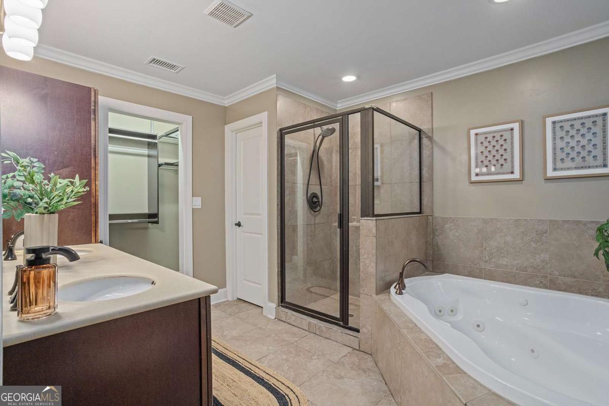 2492 Parkdale Place NE Atlanta GA 30305