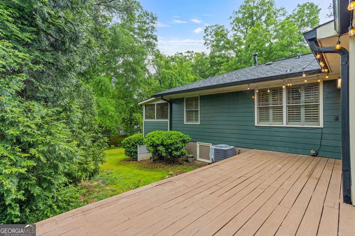 2492 Parkdale Place NE Atlanta GA 30305